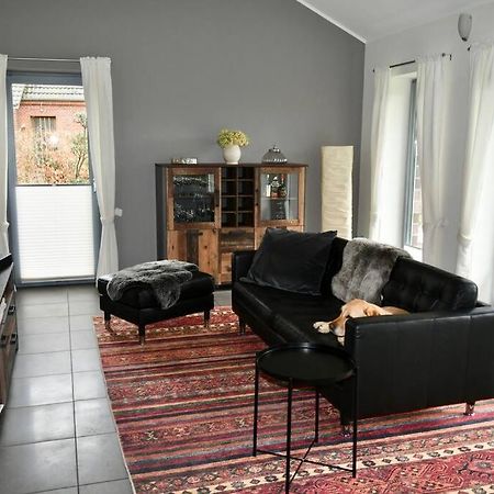 Unser Traumhaus Mit Wunderschoenem Garten Aurich Exteriér fotografie