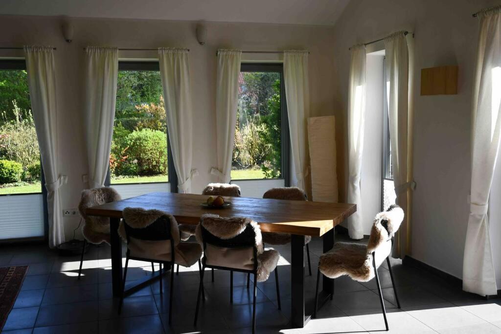 Unser Traumhaus Mit Wunderschoenem Garten Aurich Exteriér fotografie